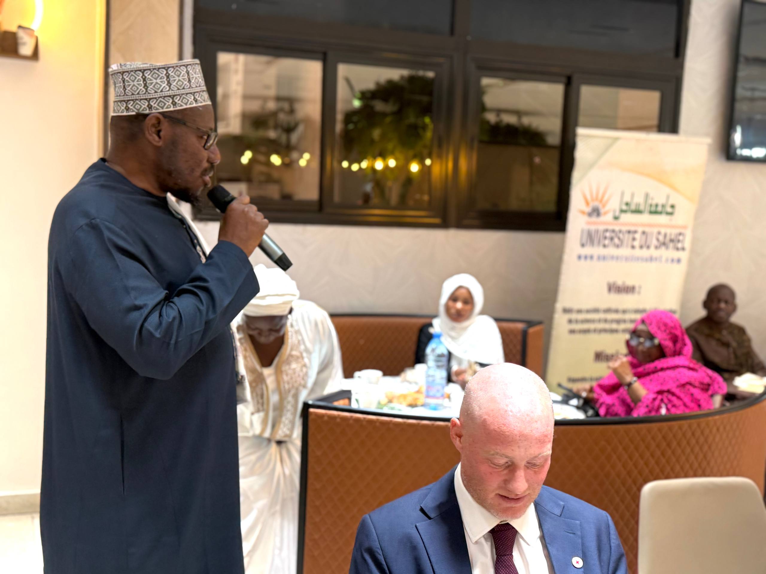 L'iftar collectif a été organisé par la délégation du Comité international de la Croix-Rouge (CICR) à Bamako, en partenariat avec l'Université du Sahel.